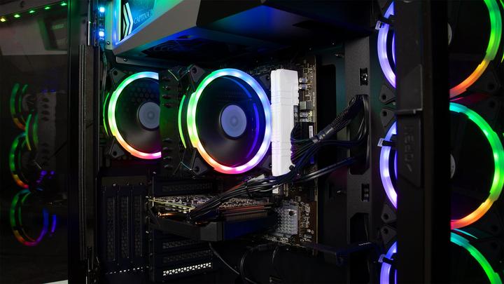 Produktbild Captiva Advanced Gaming I67-595 Core i7 RTX 3050 (Intel Core i7-11700F, 16 GB, 1000 GB, GeForce RTX 3050)