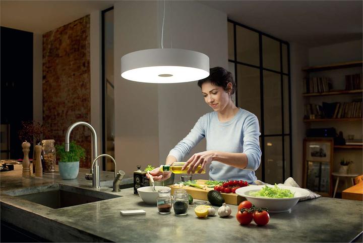 Produktbild Philips Hue Fair Basis (3000 lm)