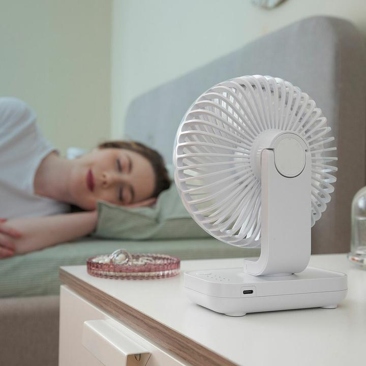 Productafbeelding InnovaGoods Oplaadbare bureauventilator Fanrec Ø5,4" 3600 mAh / 13,3 W (40 dB)