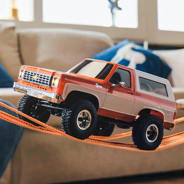 Actual product image FMS Chevrolet K5 Blazer 1:24 orange - RTR 2.4GHz (RTR Ready-to-Run)