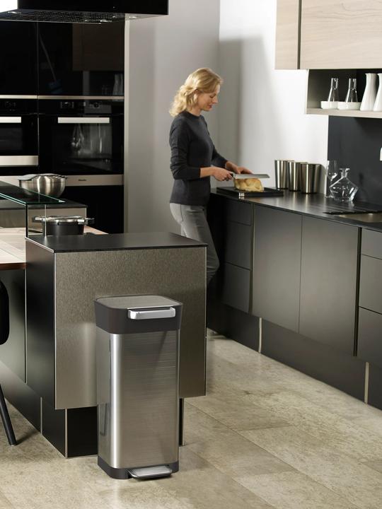 Image du produit Joseph Joseph Titan Slim (20 l)