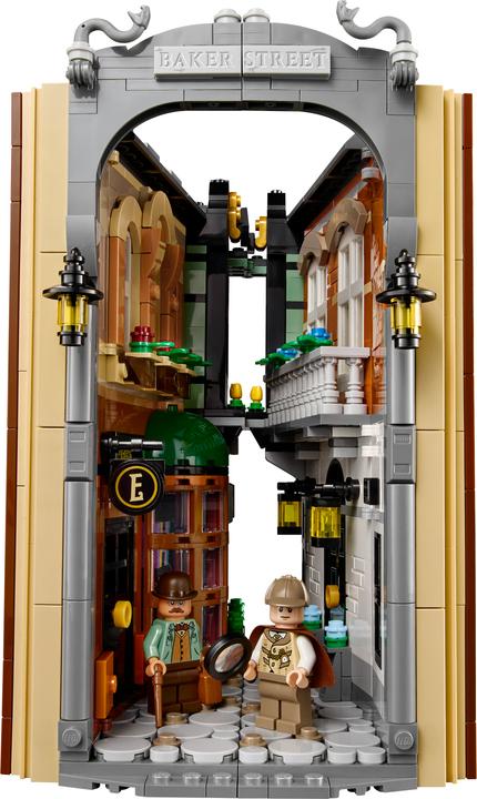 Actual product image LEGO Sherlock Holmes: Book Nook (10351, LEGO Icons)