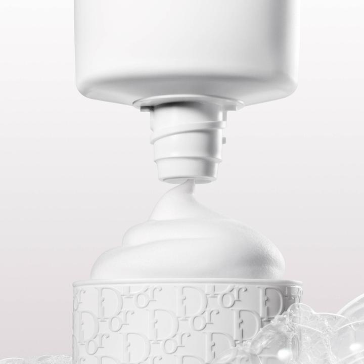 Actual product image Dior Christian Line Mousse Off/On Int25 (Foam, 150 ml)