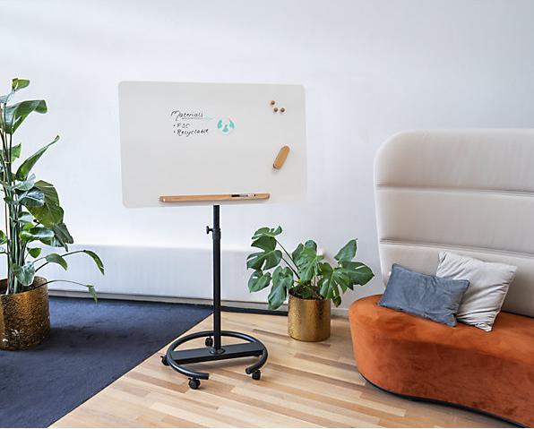 Actual product image Legamaster SKETCH INFINITE mobiles Flipchart Rundfuss