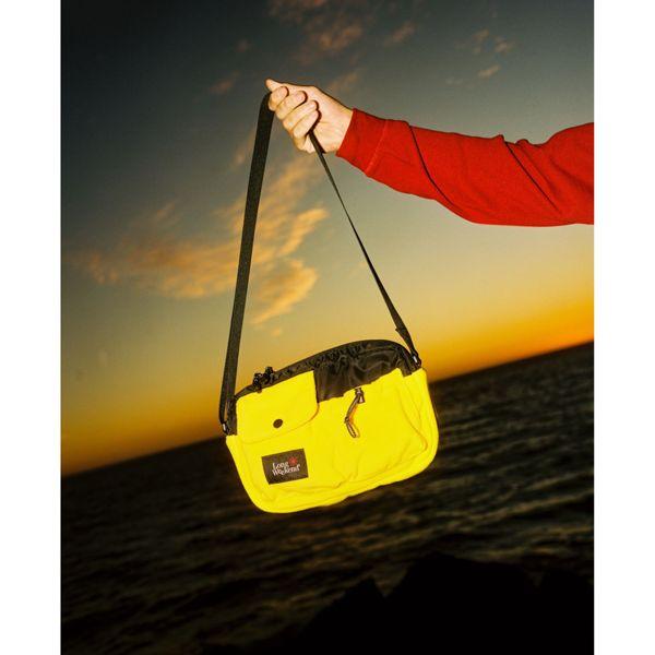 Immagine prodotto Long Weekend Borsa a tracolla Santa Fe 3L in pile giallo