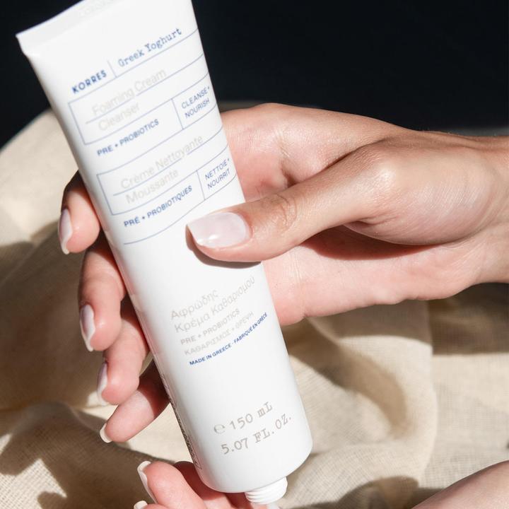 Actual product image Korres Greek Yogurt Foaming Cream Cleanser (Cleaning cloths, 150 ml)