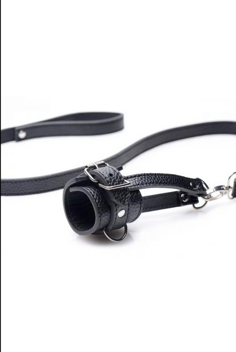 Actual product image XR Brands Testicular stretcher with leash