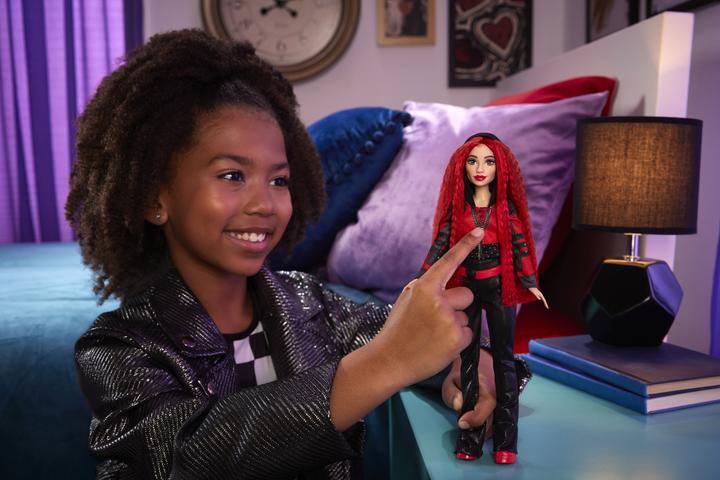 Actual product image Mattel Disney Descendants: The Rise of Red, Singing Red Doll