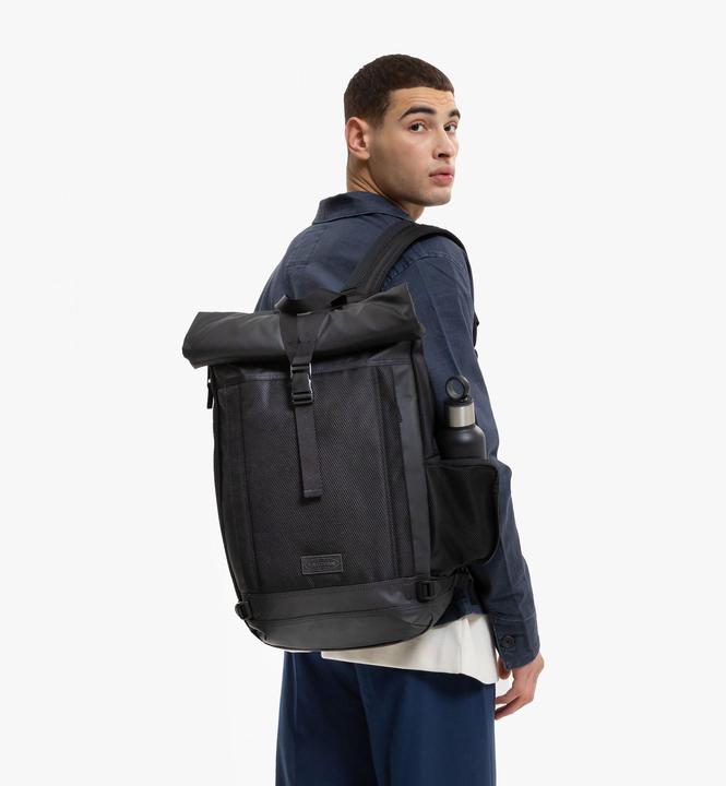 Actual product image Eastpak TECUM ROLL Cnnct Coat (20 l)