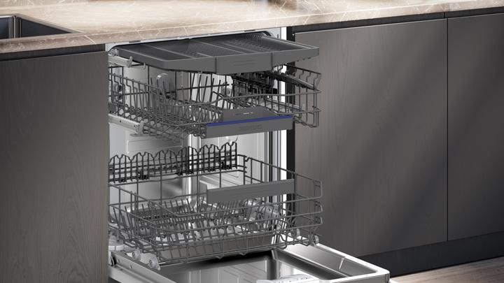 Produktbild Siemens iQ300, Vollintegrierter Geschirrspüler, 60 cm, varioScharnier für besondere Einbausituationen, SN73E