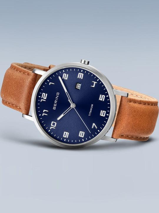 Immagine prodotto Bering Orologio da polso in titanio (Orologio da polso analogico, 40 mm)