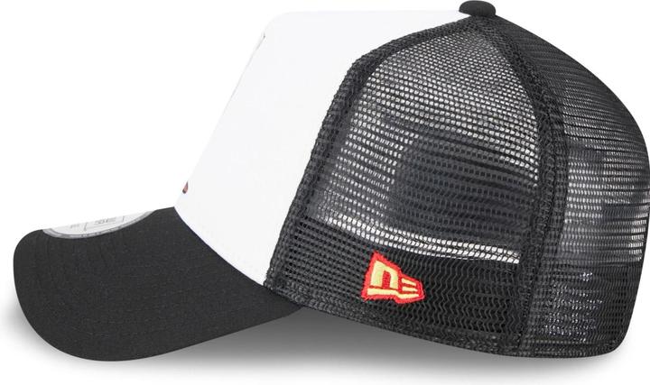 Actual product image New Era Looney Tunes Trucker Lola Bunny X Wonder Woman (One size)