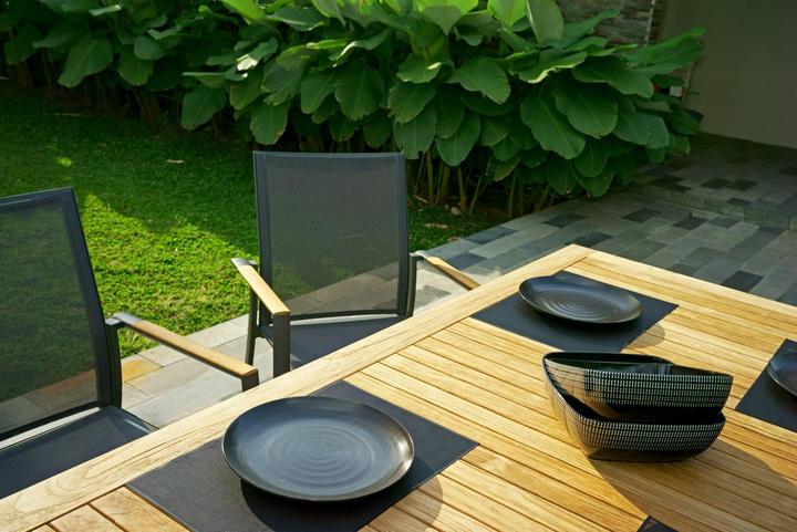 Image du produit Zebra Gamme de mobilier de jardin FLY FLY Fauteuil graphite avec accoudoirs en teck