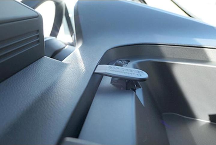 Produktbild Brodit 855717 Autohalterung Renault Trafic 22-