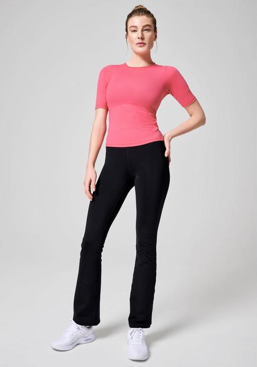Actual product image CASALL Flare High Waist Hose Schwarz (44)