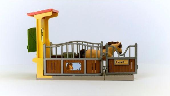 Produktbild Schleich Ponybox mit Islandpferd Hengst