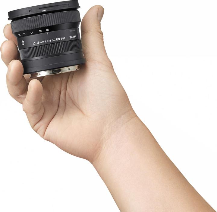 Actual product image Sigma 10-18mm f/2.8 DC DN Contemporary, Canon RF (Canon RF, APS-C / DX)