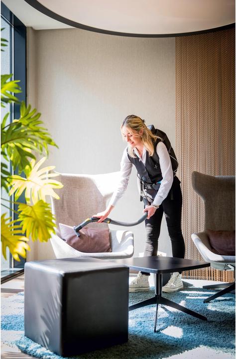 Actual product image Kärcher BVL 5/1 bp (Back hoover)