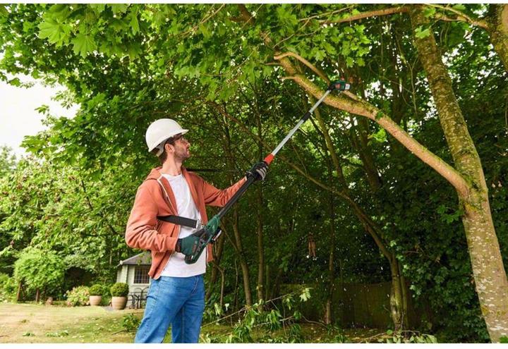 Image du produit Bosch Home & Garden Universal Chain Pole 18 (Tronçonneuse à batterie)