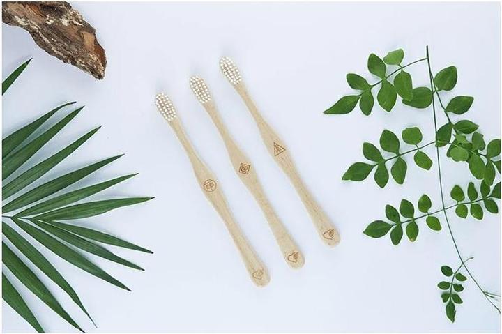 Actual product image Liebwerk Wooden toothbrush Soft Leaf (Soft, 1 x)