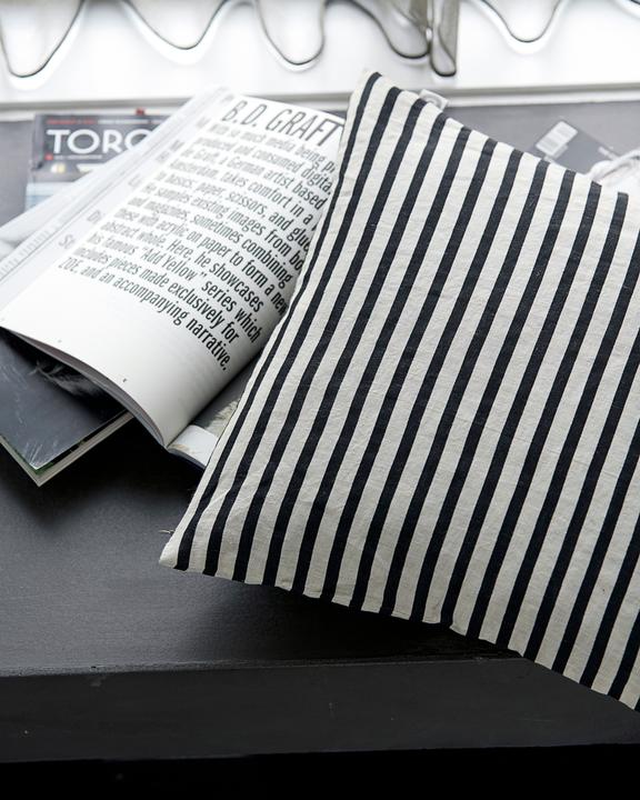 Actual product image House Doctor Stripe (50 x 50 cm)