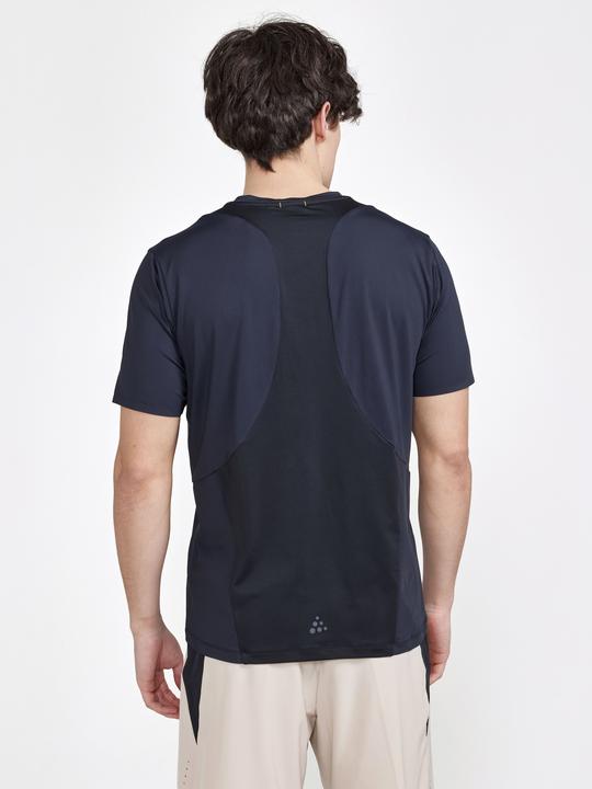 Actual product image Craft ADV HiT SS Tee M (L)