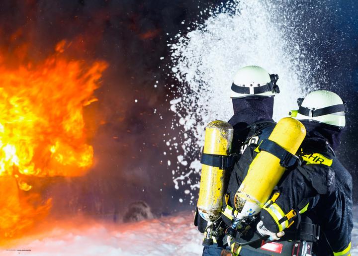 Produktbild CoverYourDesk Schreibtischunterlage Feuerwehr im Einsatz