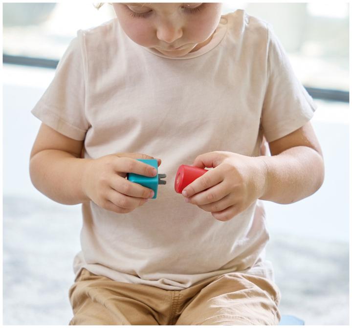 Actual product image Hape Infinite Imagination Building Blocks