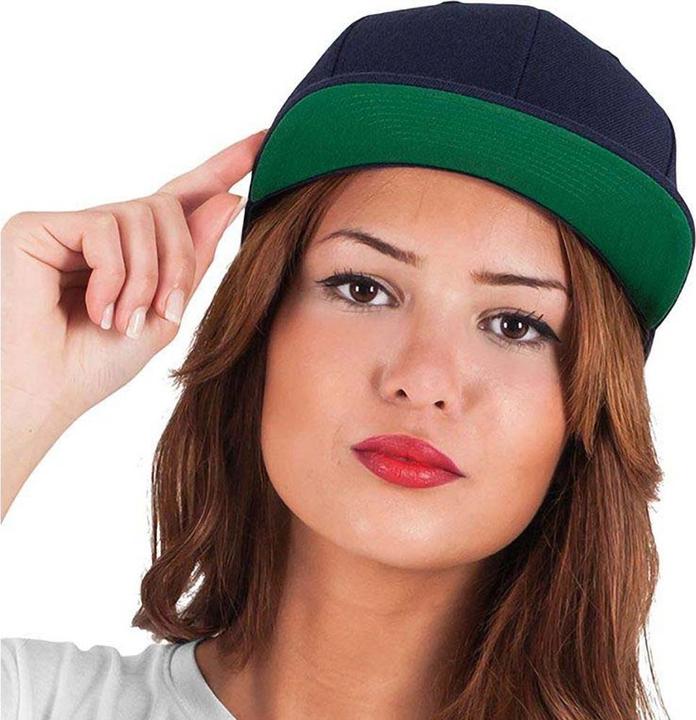 Actual product image Yupoong Baseball cap The Classic (One size)