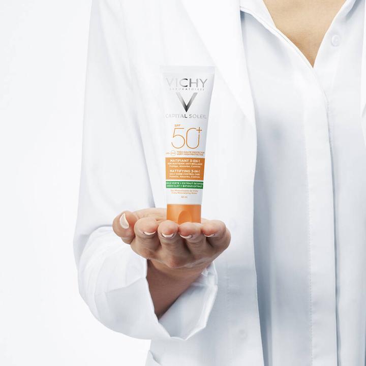 Immagine prodotto Vichy Capital Soleil Mattifying 3-in-1 (Crema solare, SPF 50, 50 ml, 73 g)
