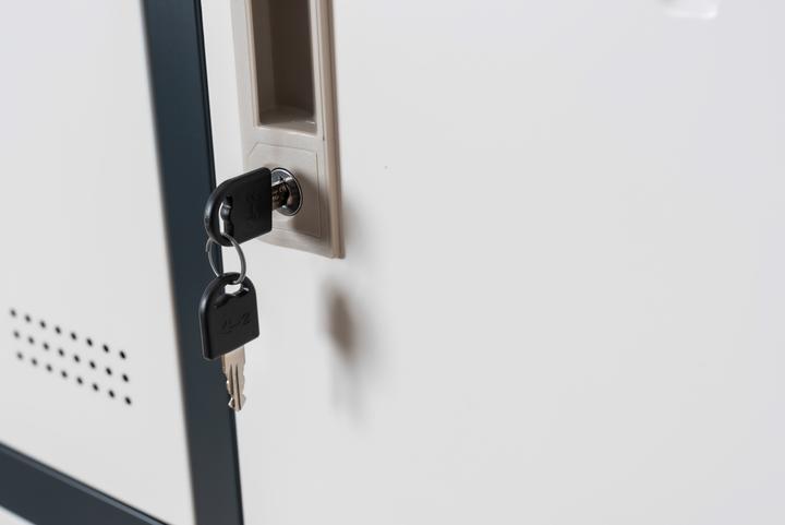 Produktbild Jet-Line Metall Schrank Schliessfachschrank 15 Fächer BUDAPEST Spind dunkelgrau-weiss