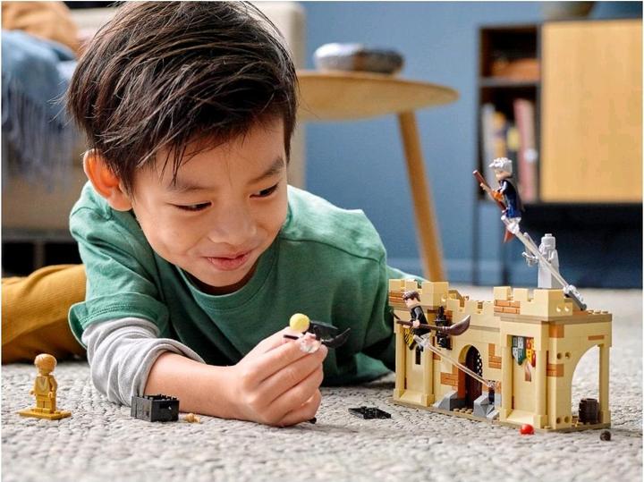 Immagine prodotto LEGO Hogwarts: prima lezione di volo (76395, LEGO Harry Potter)