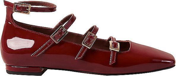 Ballet flats