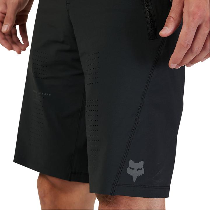 Actual product image Fox Short 24 Flexair Blk (S)