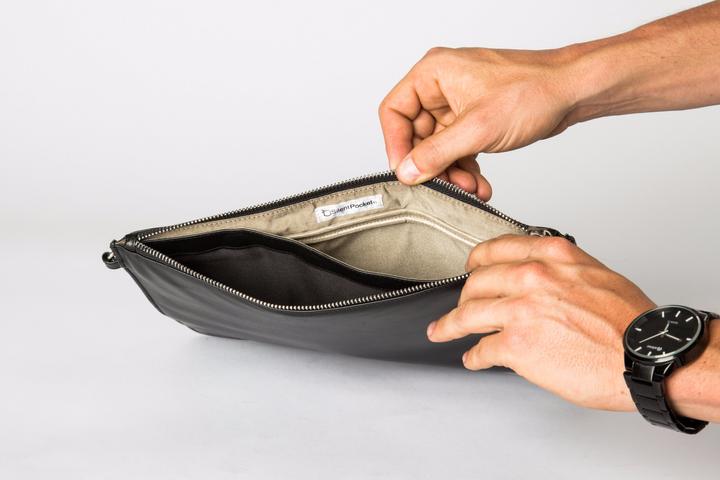 Actual product image Silent Pocket The Dual Faraday Carryalls (8.4" tablets)