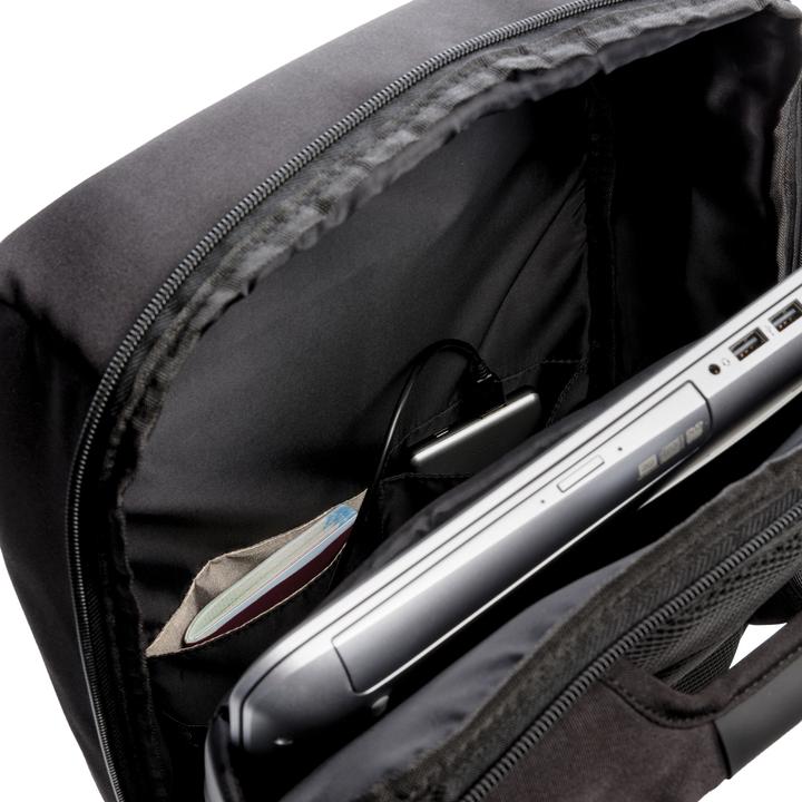 Actual product image Swiss Peak RFID Anti-Theft Backpack (13 l)