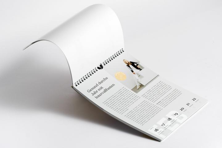 Actual product image Fit and agile through the year with Liebscher & Bracht 2026 (German, Roland Liebscher-Bracht, Petra Bracht, 2025)