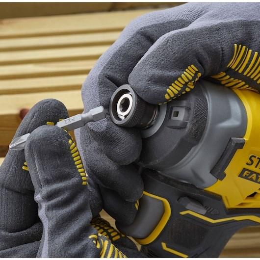 Produktbild Stanley ST IMPACT ATSUKTUVAS V20 190Nm 2x2.0Ah SFMCF820D2 (Akkubetrieb)