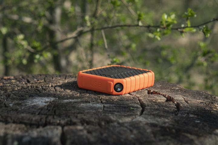 Produktbild Xtorm Xtreme Series (10000 mAh, 18 W, 120 Wh)