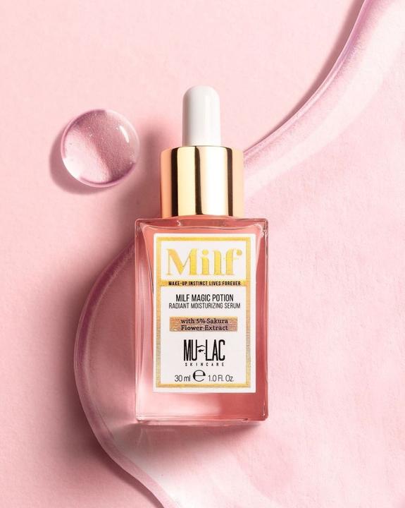 Image du produit Cosmetic Cosmetics MILF MAGIC POTION Sérum hydratant et éclaircissant pour le visage avec 5% d'extrait de (30 ml)