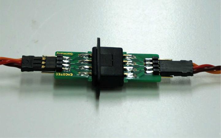Actual product image Hacker Wing connector 8pin