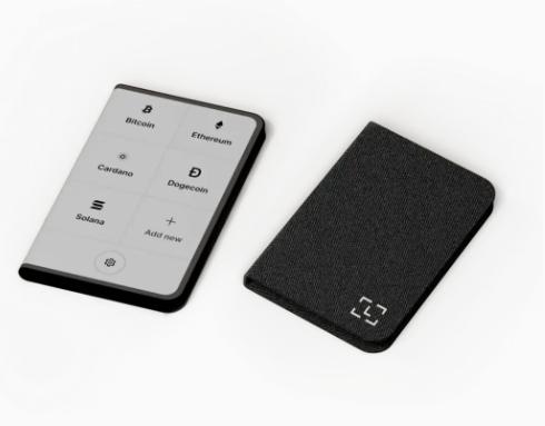Actual product image Ledger Stax (Bitcoin, Cardano)