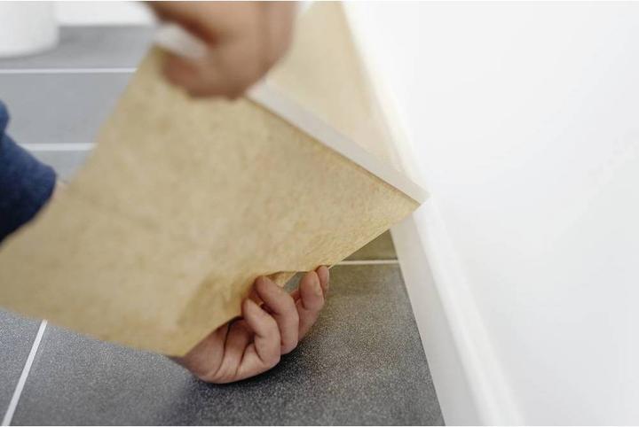 Produktbild tesa EASY COVER Malerfolie UNIVERSAL, aus Papier, Refill Nachfüllrolle (180 mm)