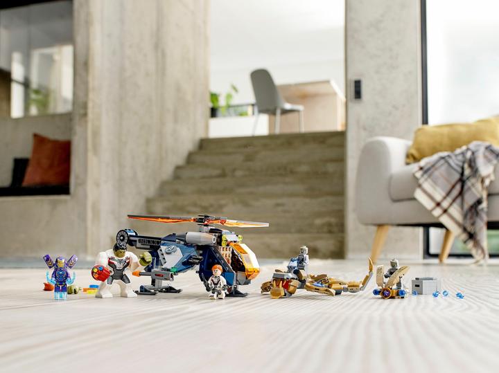 Immagine prodotto LEGO Vendicatori Hulk Helicopter Rescue (76144, LEGO Marvel)