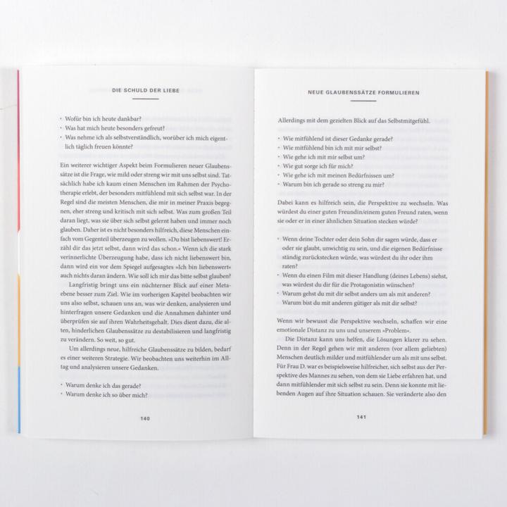 Actual product image Was wir glauben, wer wir sind (German, Nesibe Özdemir, 2022)