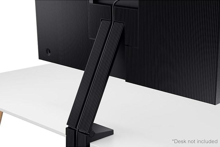 Actual product image Samsung S32R754UEU The Space (3840 x 2160 Pixels, 31.50")