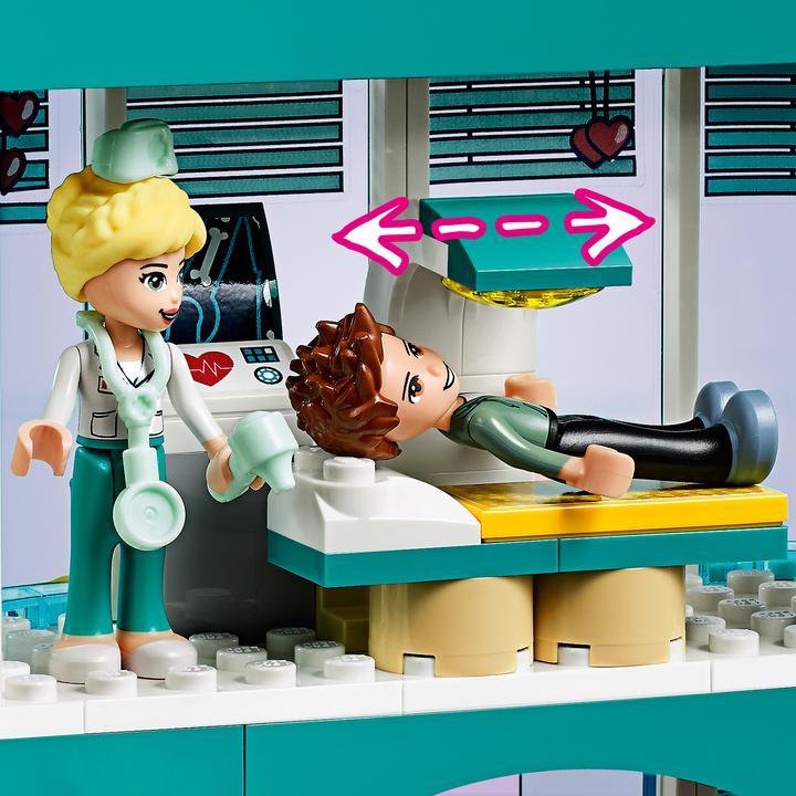 Actual product image LEGO Hospital of Heartlake City (41394, LEGO Friends)