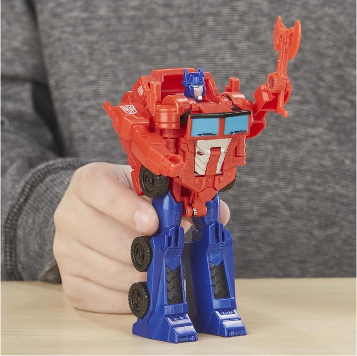 Actual product image Hasbro Energon Axe Attack Optimus Prime