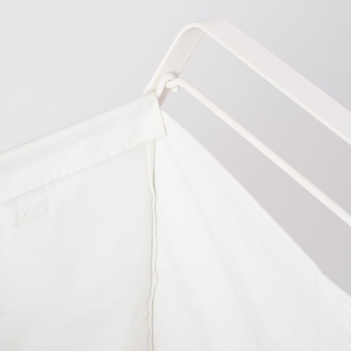 Actual product image Yamazaki Wäschekorb mit herausnehmbarer Tasche TOWER (45 l)