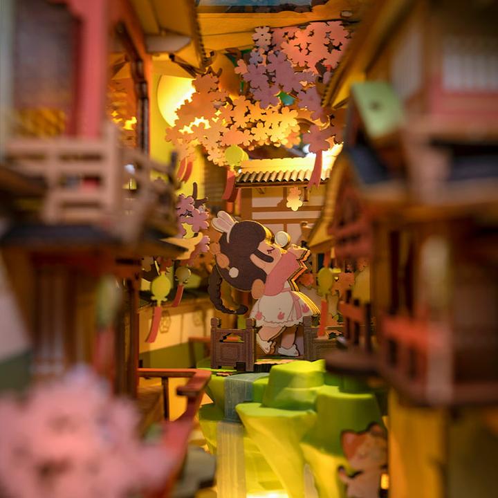 Immagine prodotto Robotime Casa minuscola - Kit casa libreria in legno : Falling Sakura